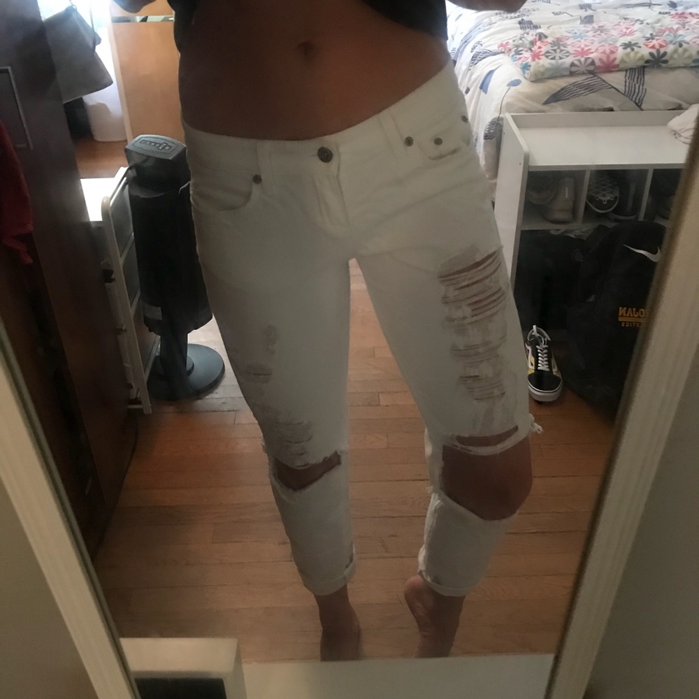 CARMAR low rise ripped denim